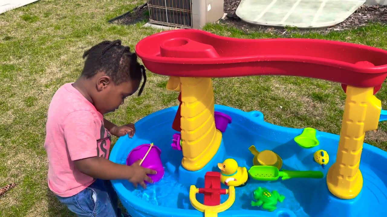 Step 2 Rain Showers Splash Pond Water Table 2021 Unboxing and Review