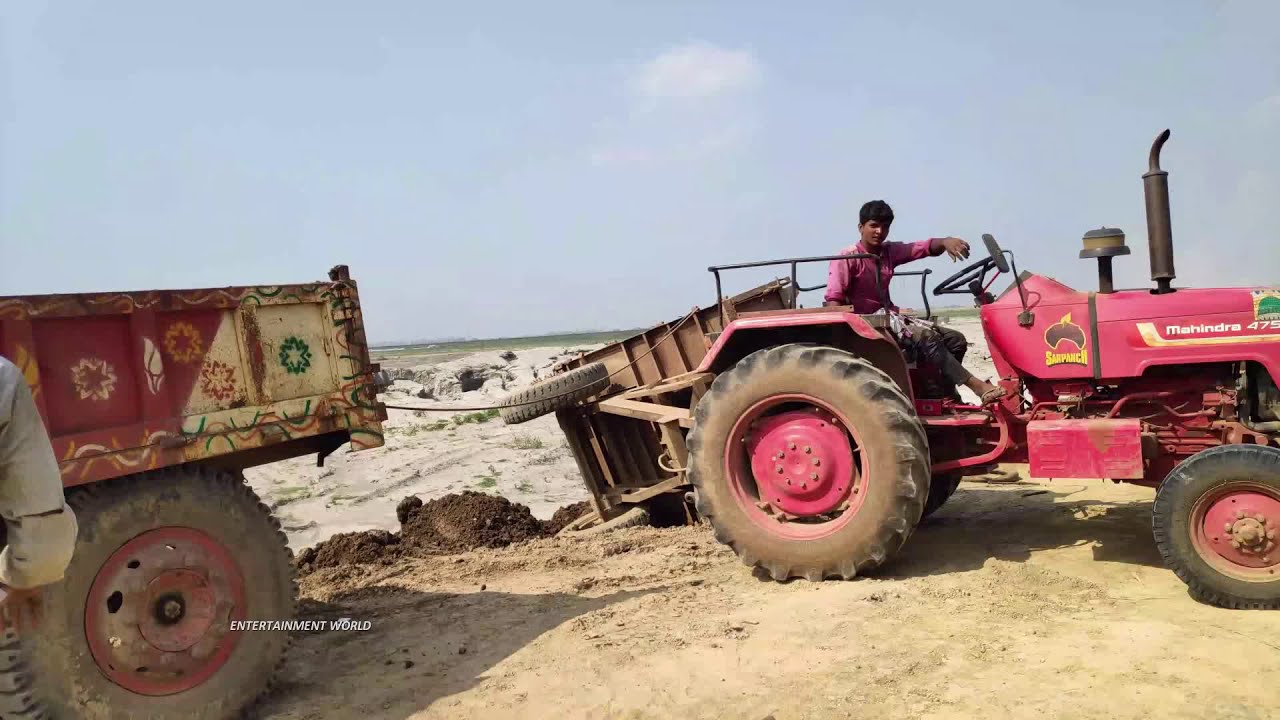 Tractor's Trolley Accident Flip Down Rescue By Another Mahindra Tractor - Tractor Accident Video.