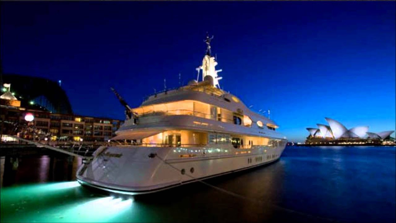 Afrikaner - Opera House (Airway To Berlin Mix)