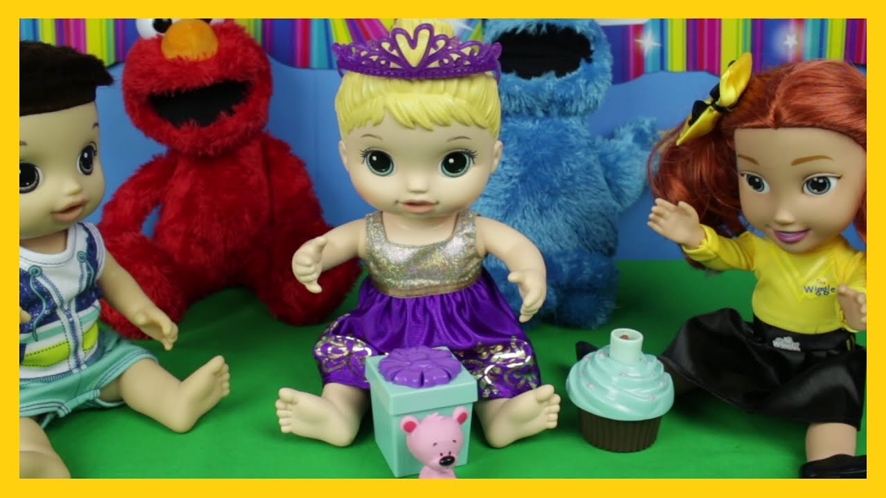 BABY ALIVE BIRTHDAY CUPCAKE BABY DOLL - Kids Toy Party Fun - Hasbro Elmo Emma Wiggle