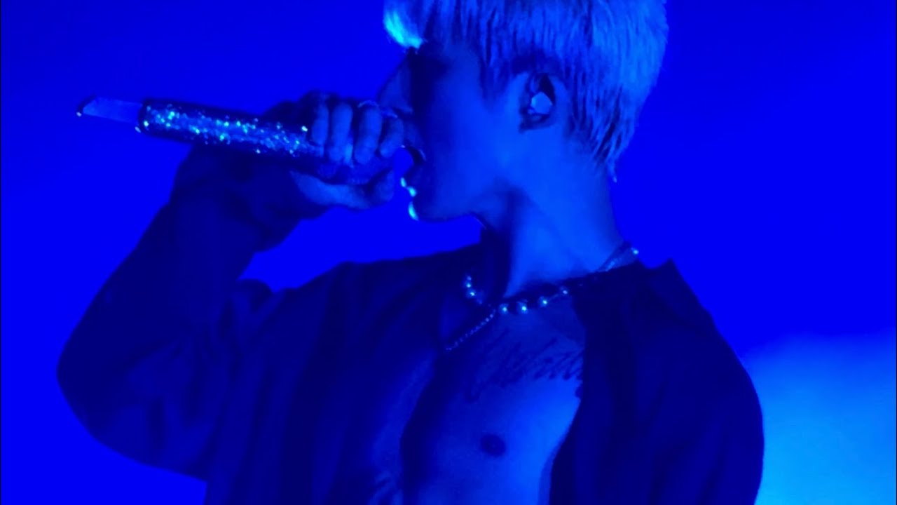 241022 B.I - BLACK VELVET (DEMO) [HYPE UP IN ESPOO]