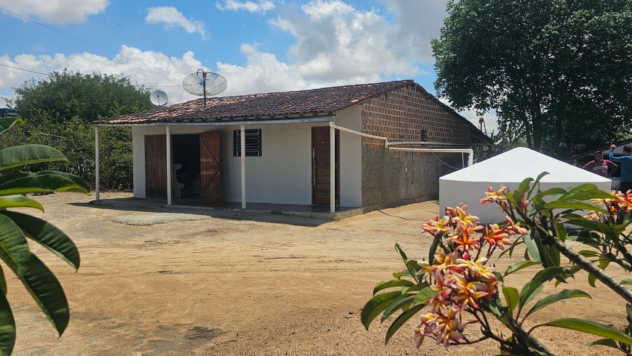 CHÁCARA À VENDA COM UMA ÓTIMA CASA E SISTENA DE 16 MIL LITROS
