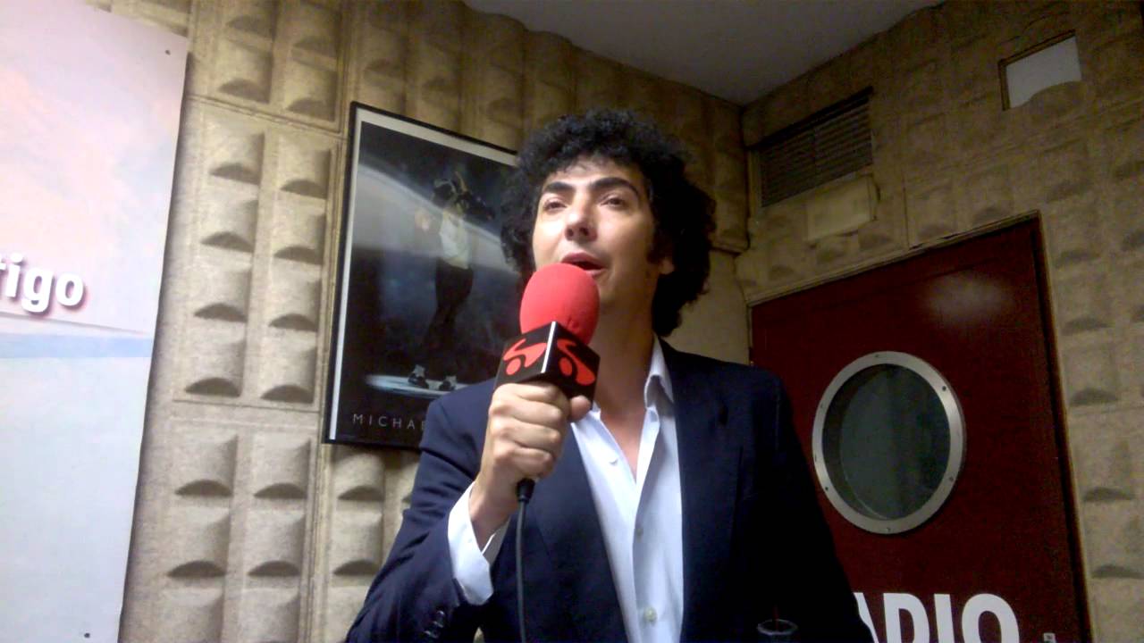 JOSE TORRES CANTANDO POR MOLINA