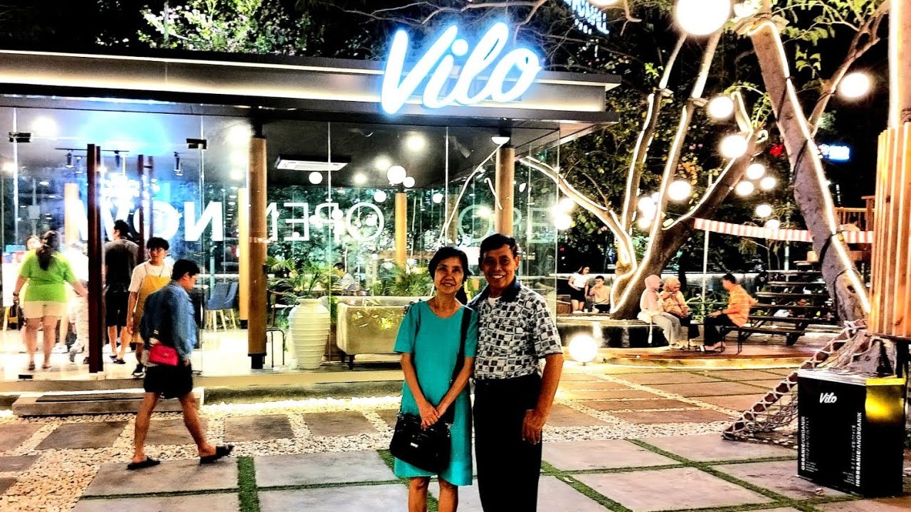 Menikmati Ice Cream @ Vilo Hypermart Puri Indah 25 Agustus 2024