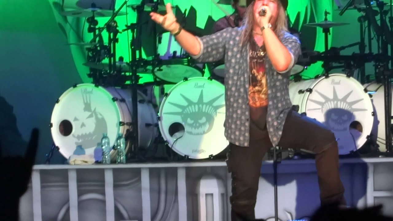Helloween - Future World - Live in Praha 2016