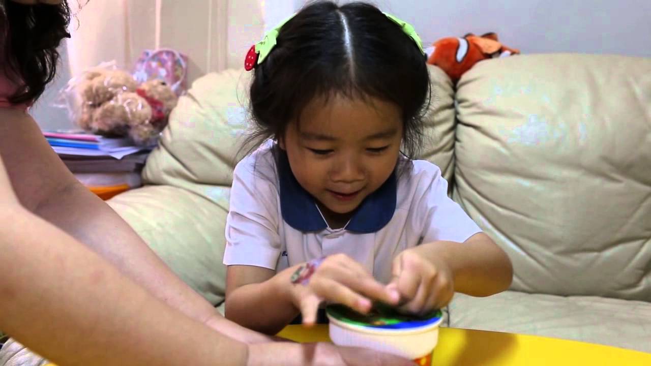 N'Prim W259 เด็กจิ๋วกินมาม่าครั้งแรกในชีวิต