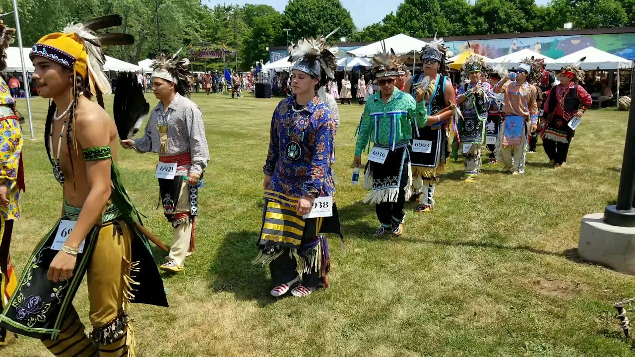 Grand Entry  @ Oneida Nation Contest Pw 2018