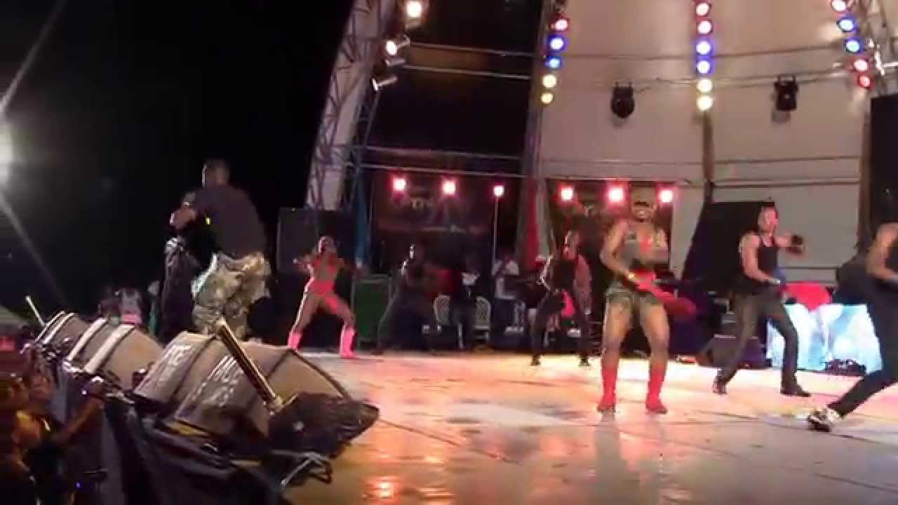 Ezra d'FunMachine 