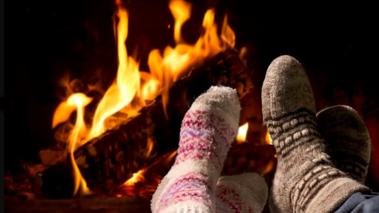 Keep you Feet Warm When Camping with this Trick! Wool Blanket Hack