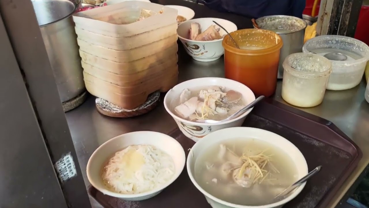 TAIWAN Delicious Food - 許仔豬腳麵線 - 大稻埕慈聖宮