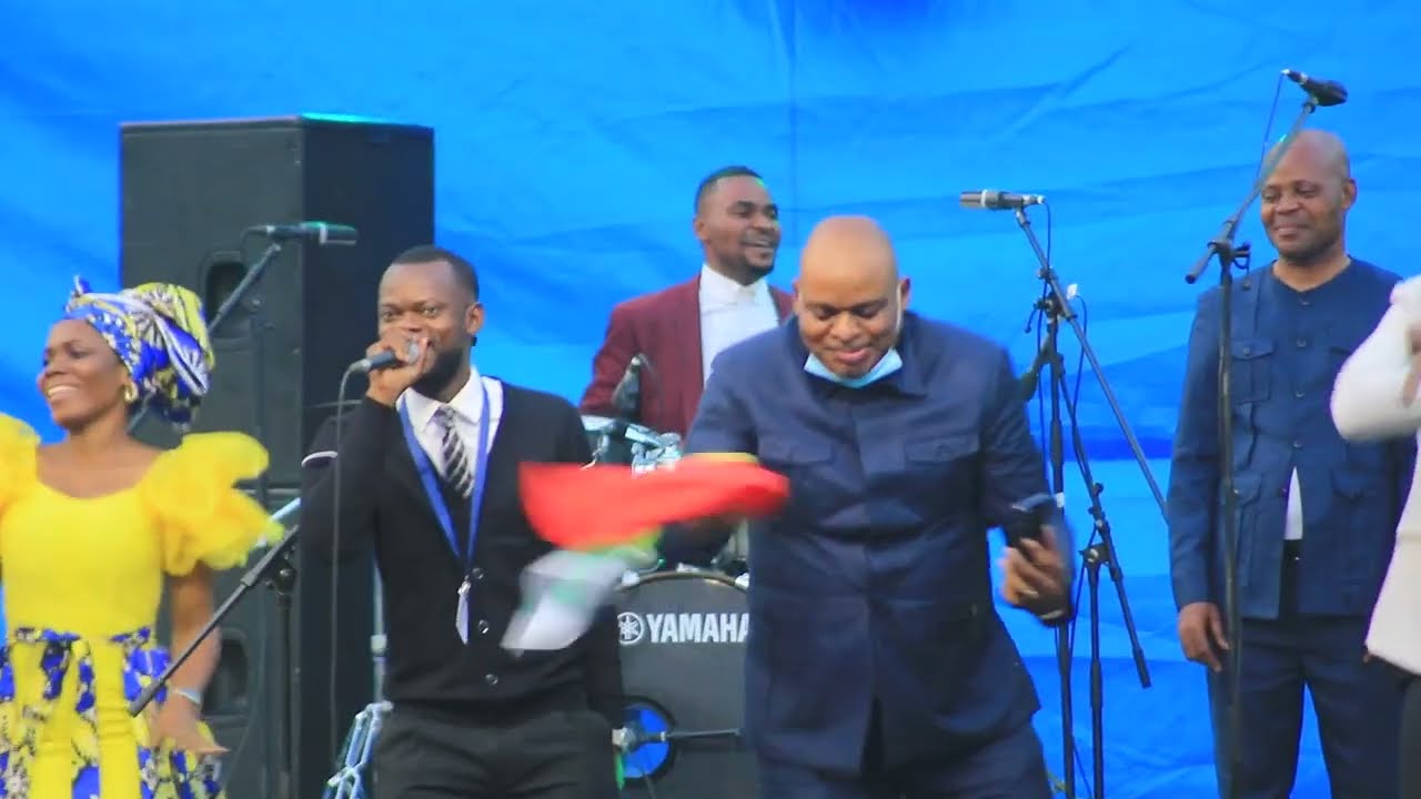 JOURNEE DE LOUANGE QUE LE SION L'ON BENISSE L'ETERNEL: EJCEV/BIMA  ORCHESTRE BRAZZAVILLE