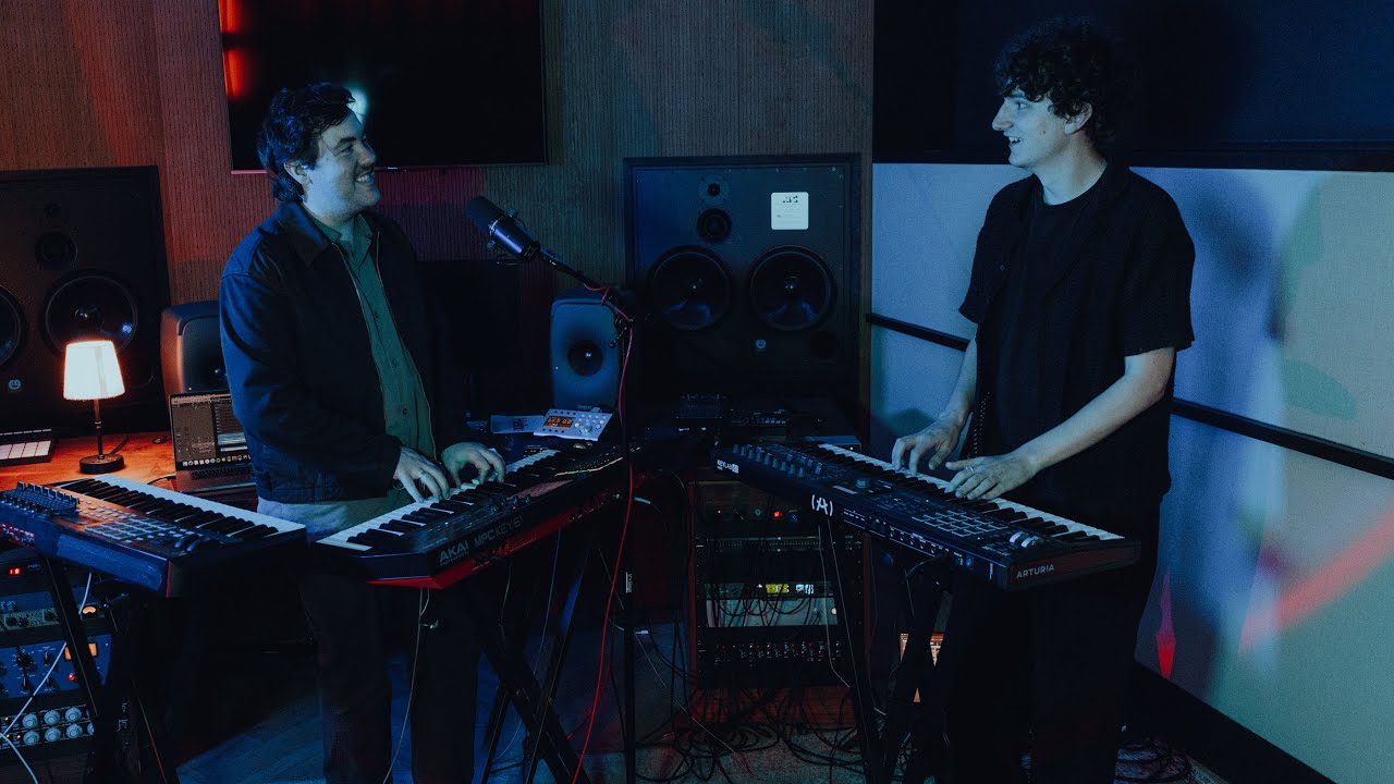 Shallou, Alex Bone - Think About (Live)