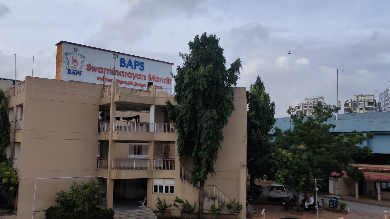 BAPS Shri Swaminarayan Mandir, Surat, India[Swaminarayan temple Sardar Bridge Adajan,  Gujarat ]Vlog