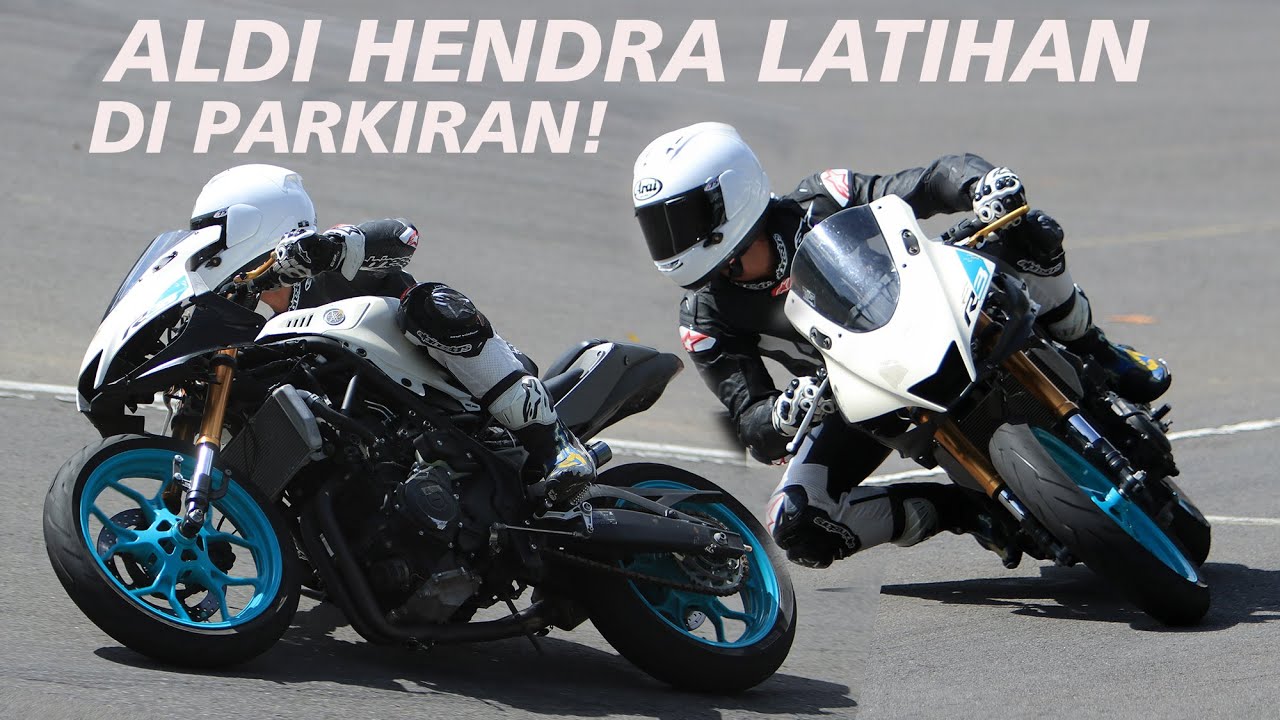 Aksi Pembalap Juara Dunia Latihan di Parkiran Stadion Mandala Krida