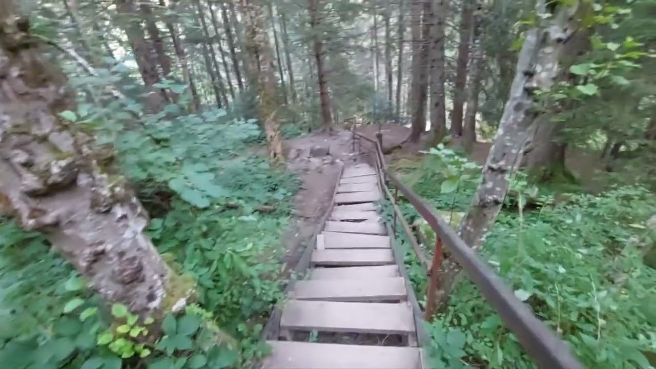 Am fost la Cascada Lolaia