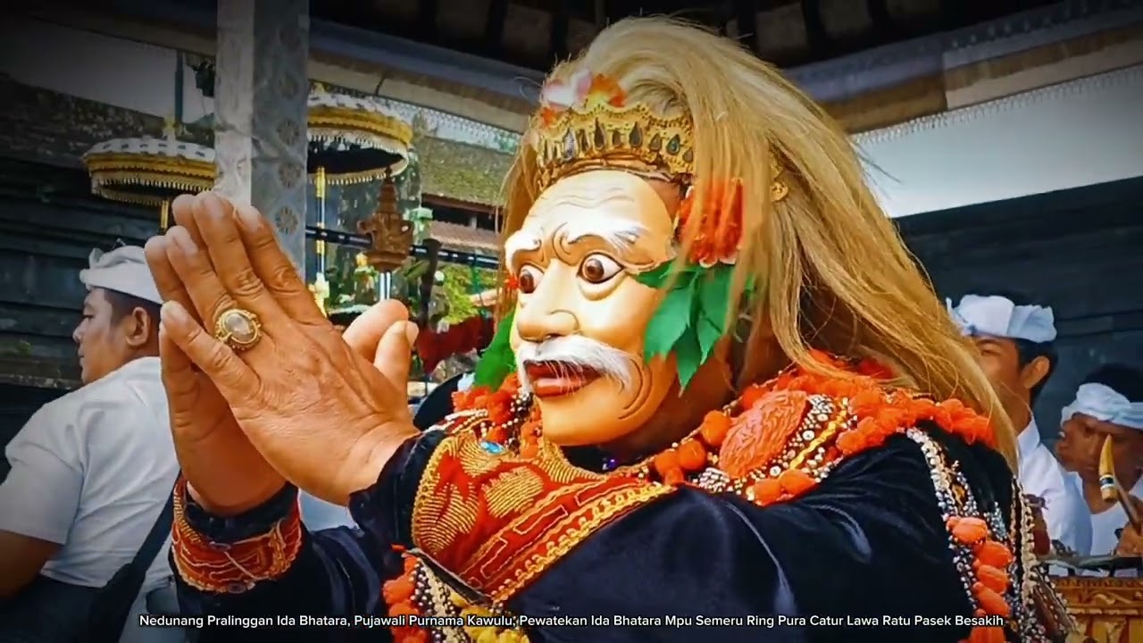 Nedunang Pralinggan Ida Bhatara Pujawali Purnama Kawulu Pura Catur Lawa Ratu Pasek 2026