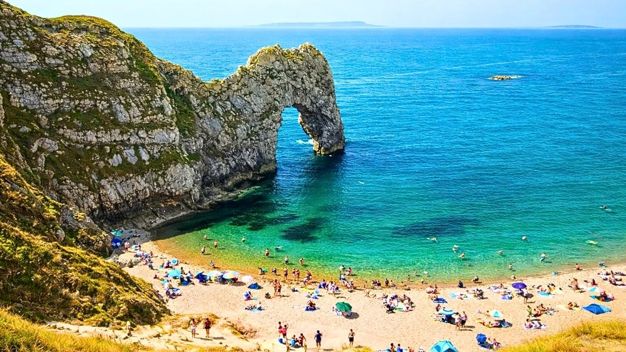 Lulworth Cove to Durdle Door Walk, English Countryside 4K