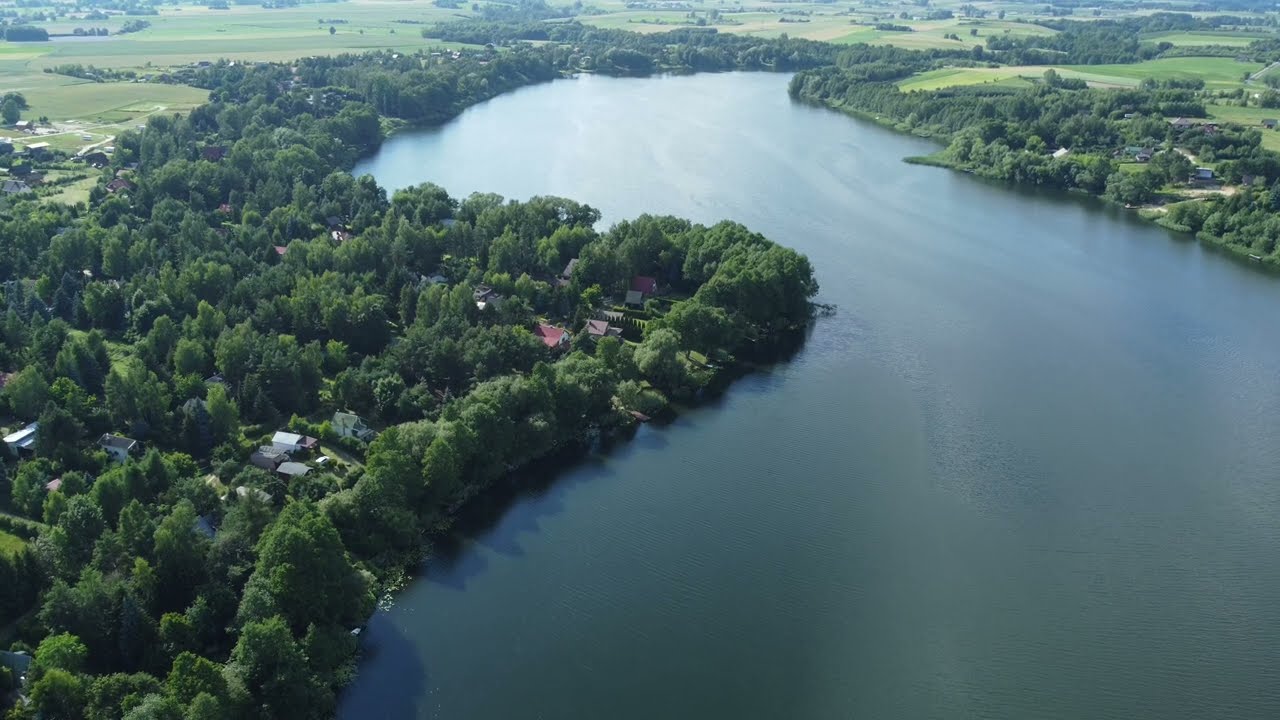 DJI Mini 2 - Jezioro Ługowskie z lotu ptaka oraz nad samym lustrem wody - 22.06.2022