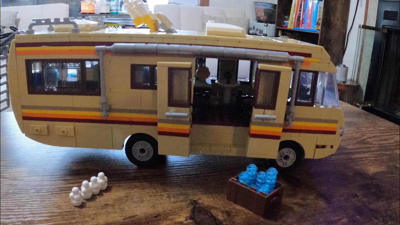 Breaking Bad Lego RV build Full time lapse. 