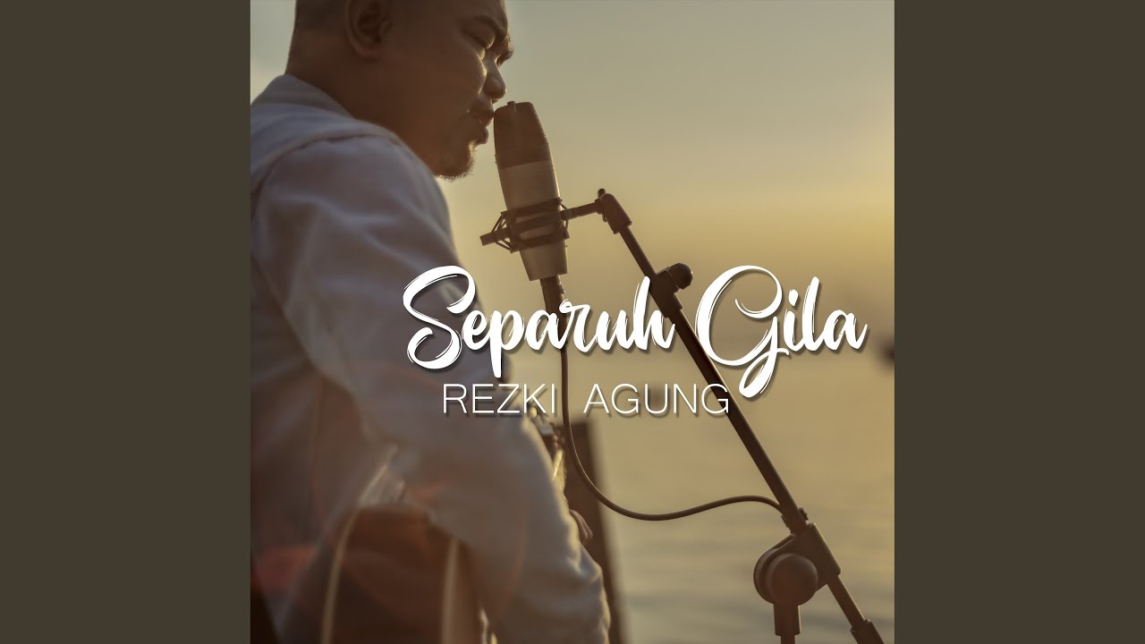 Separuh Gila