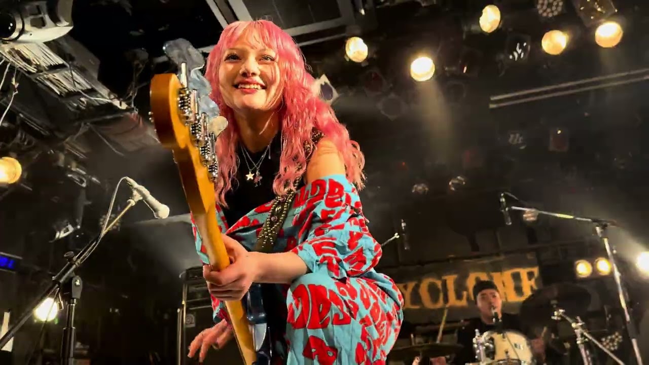 Strawday - Live @ Shibuya Cyclone 12-9-2025