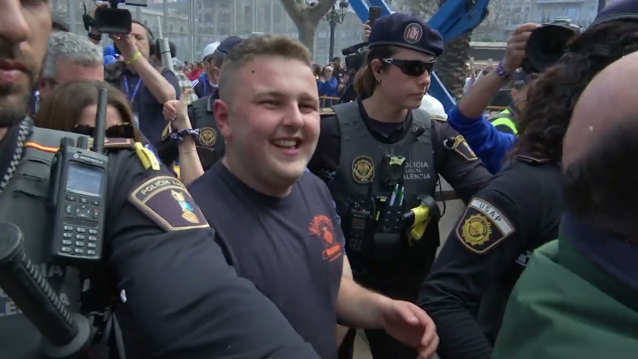 Mascletà del día 15 de març a càrrec de la Pirotècnia Valenciana de Llanero de Ranes.