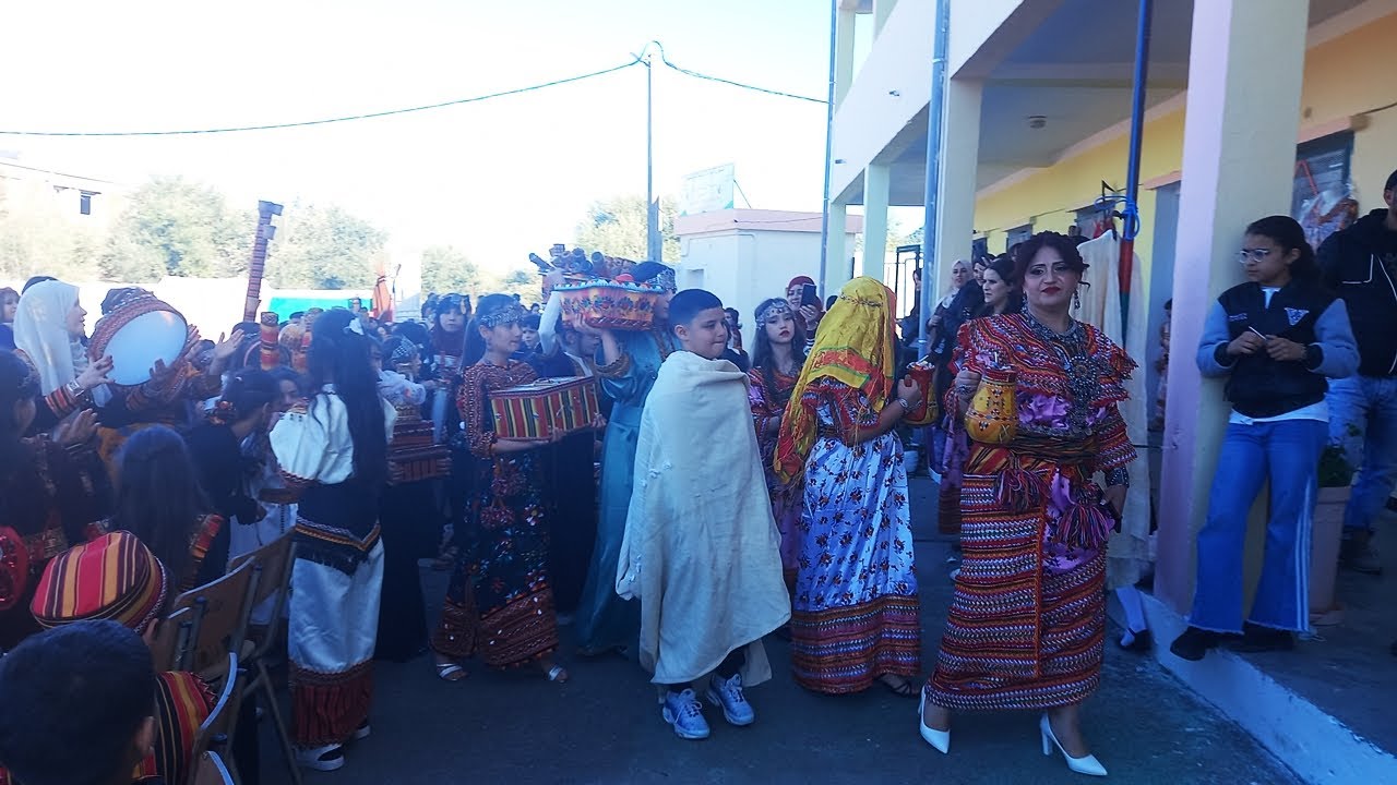 CÉLÉBRATION YENNAYER 2976: Mariage Traditionnel Kabyle à  Imzizwou 