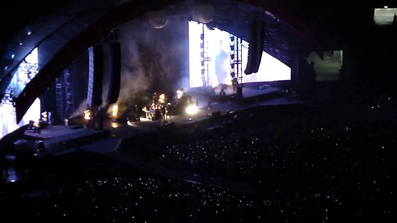 Coldplay Intro & Life in Technicolor London/Wembley 18/09/2009