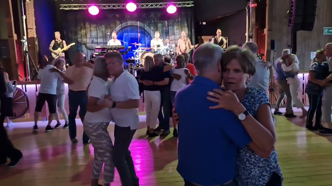Donnez på Uddeholmsladan 24.7.2022 fotograf Dansnytt