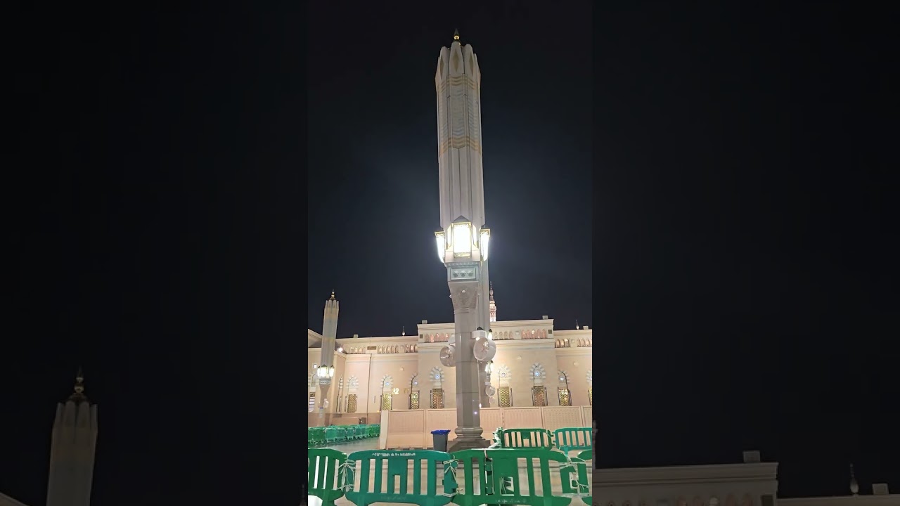 Madina ki yaadein aur wo muqaddar wali Azan. Allah har kisi ko ye manzar naseeb kare. Ameen. 🤲🌙
