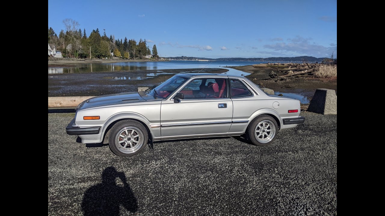 Short Walkthrough of a Classic 1982 Honda Prelude then Cruise with My 1995 Acura Legend 6 Speed
