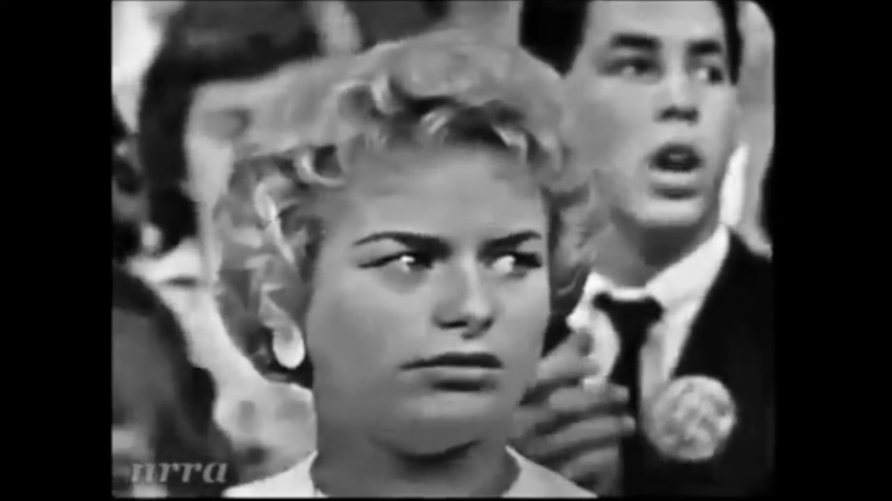Walk Don't Run 1960 video stereo version