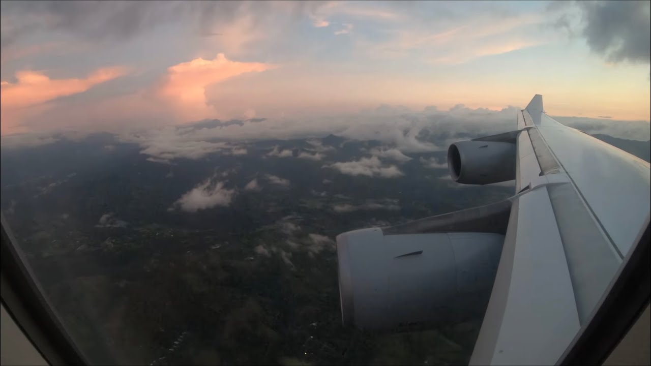 amazing clouds I Lufthansa A340-300 fantastic sunset arrival into San José, Costa Rica I 4K60