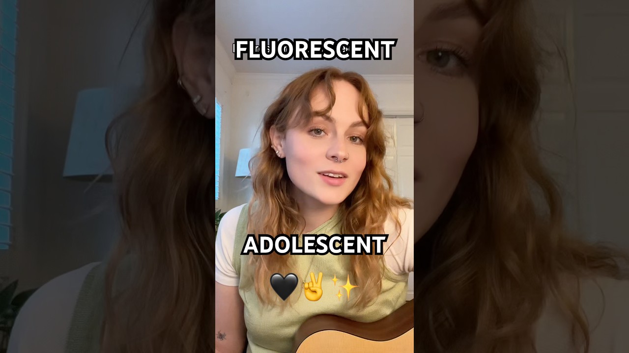 FLUORESCENT ADOLESCENT🖤✨ 