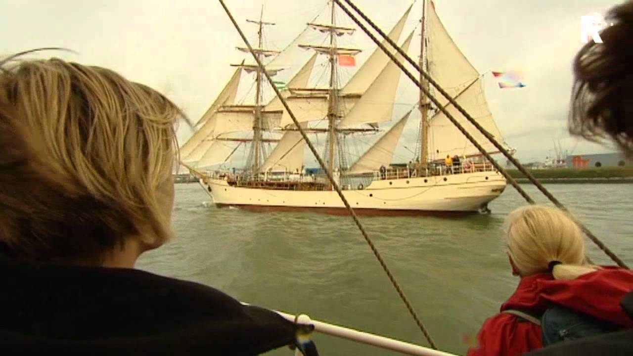 TV-reportage over het vertrek van de Oosterschelde