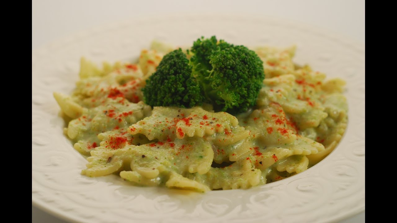 Farfalle in Creamy Broccoli Sauce | Cooksmart | Sanjeev Kapoor Khazana