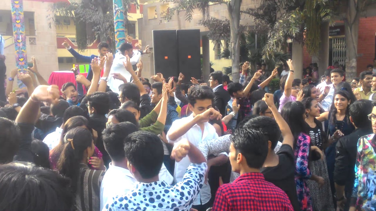 Delhi University freshers party🎉🎉||| Life in Delhi University🎆🎆