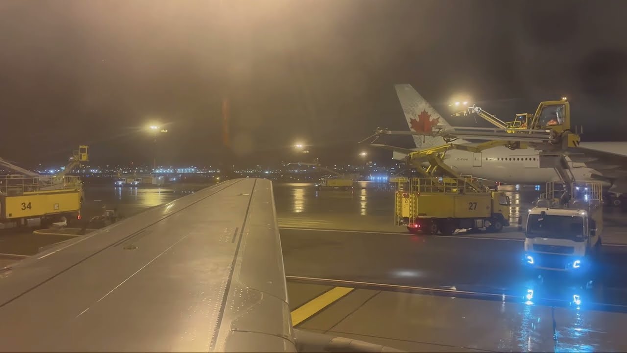 Air Canada Airbus A320-200 Taxi & Takeoff from Toronto Pearson (Jan 2025)