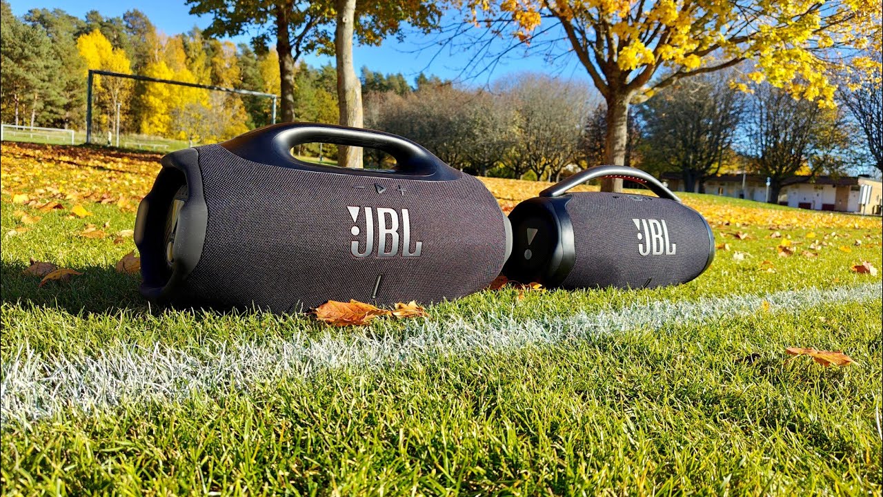JBL BoomBox 4 против JBL BoomBox 3