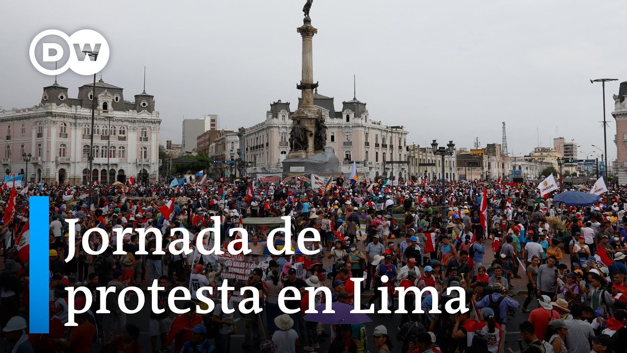 Detenidos y heridos en otro día de protestas en Perú