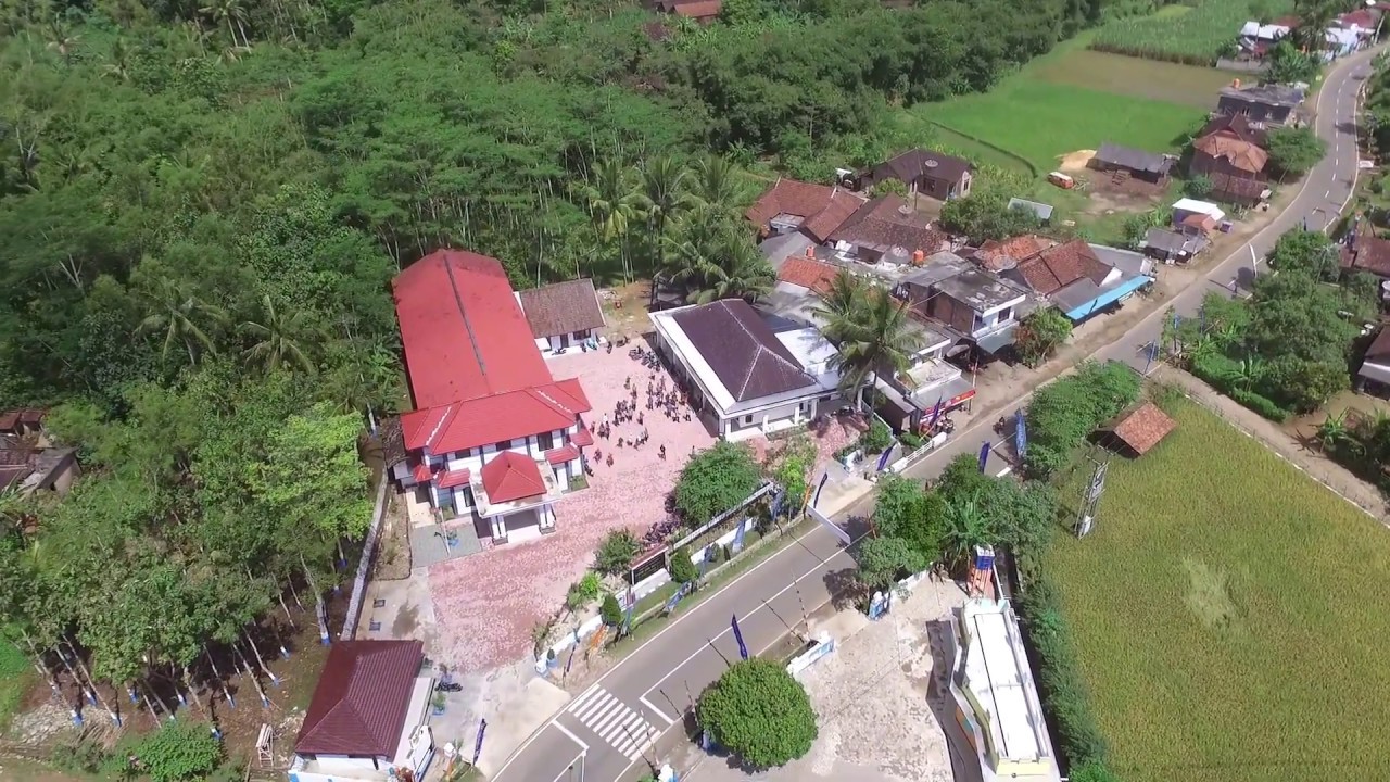 DRONE DESA GEMAHARJO PACITAN