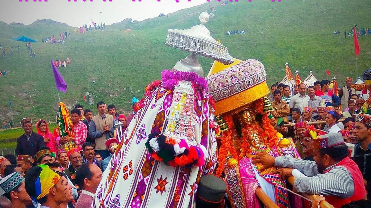 माता जालपा जी सौरानाहुली पराशर में पारम्परिक शाही अंदाज में || Himachali culture