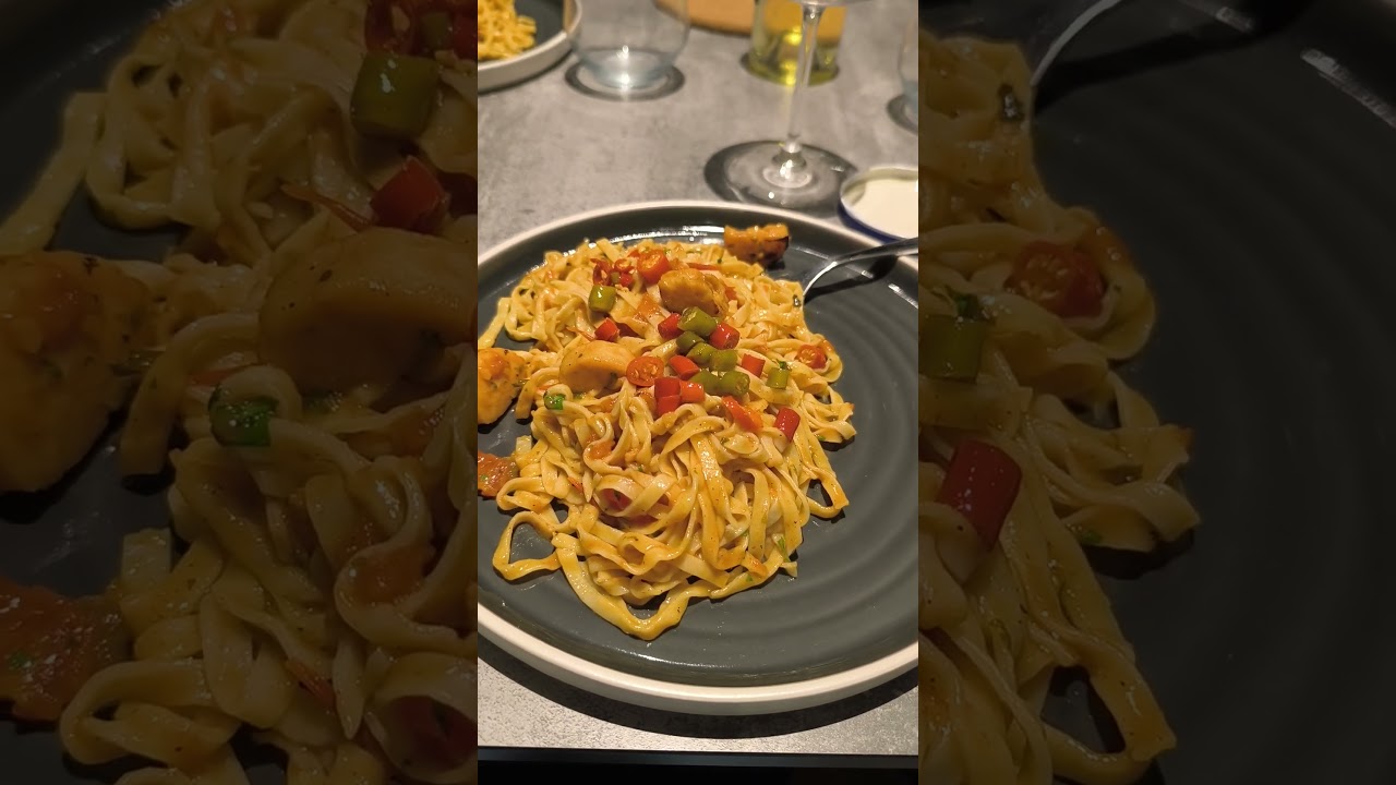 Tagliatelle Con tronchetti di pesce.