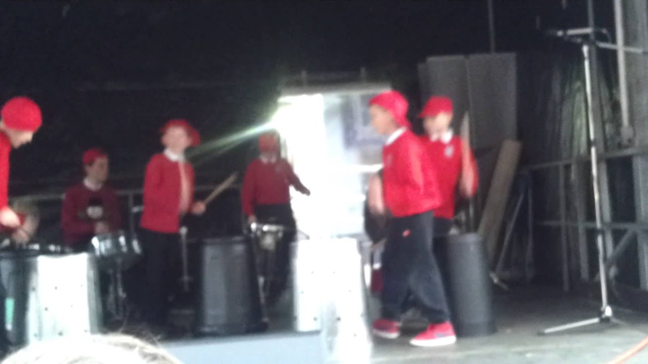Craigour park primary 12 drummers drumming