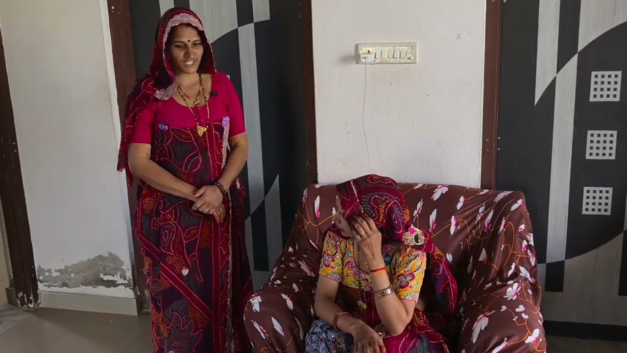 सास को सनीणो बेटी की चोधर🤔😄 @PRIYANKAJAATNICOMEDAY #newमारवाड़ीcomedy #rajasthani marwadi comedy 😃 