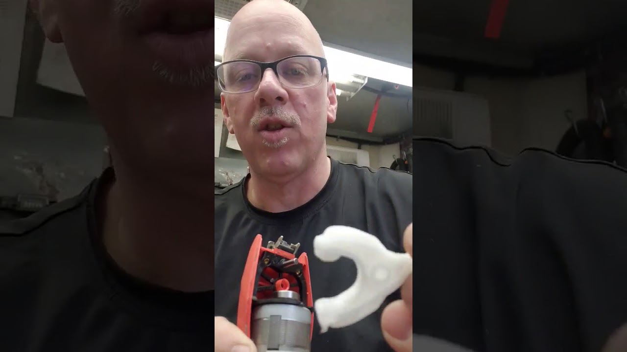 KM Cordless Service. Blade Drive change