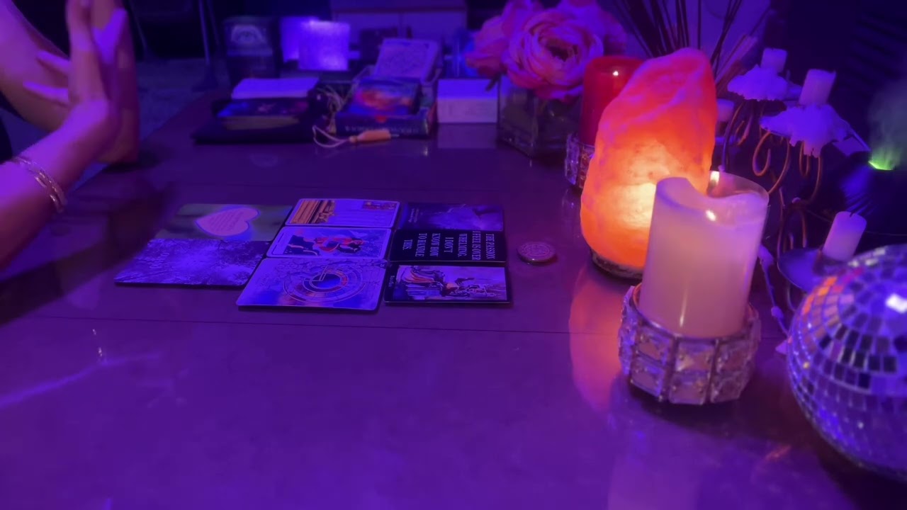 O Beni Nasıl Görüyor? Bir Deste Seç✨