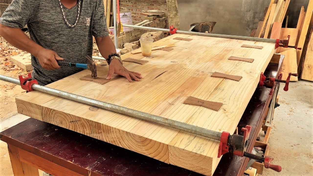 The Perfect Combination for Monolithic Wheeled Wood Dining Table // Extremely Solid Dovetail Mortise