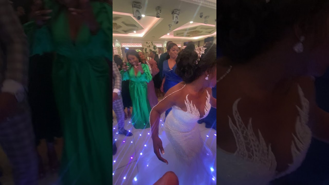 Ruth Misamu son Marriage religieux a la salle de fête ! Abonnez-vous a notre chaine youtube PARTAGEZ