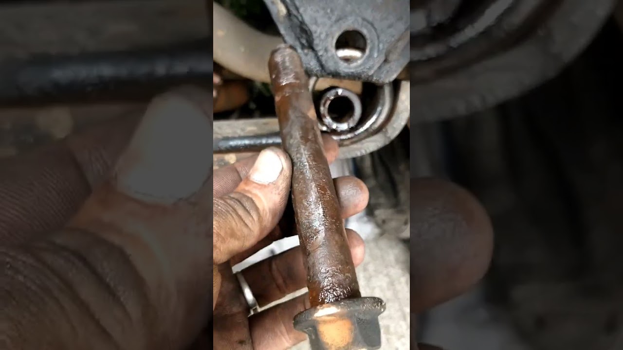 replace leaf spring bushing #isuzuelf